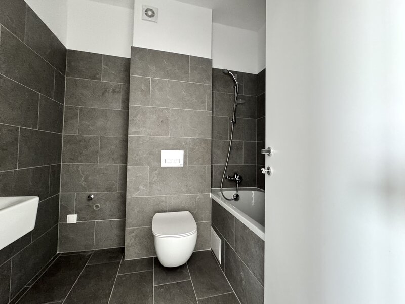 Chitila Studio 40.50 mp s.utila +balcon, nou-finalizat -Zona Mall Colosseum
